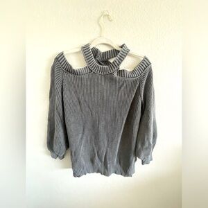 Vici cold shoulder sweater